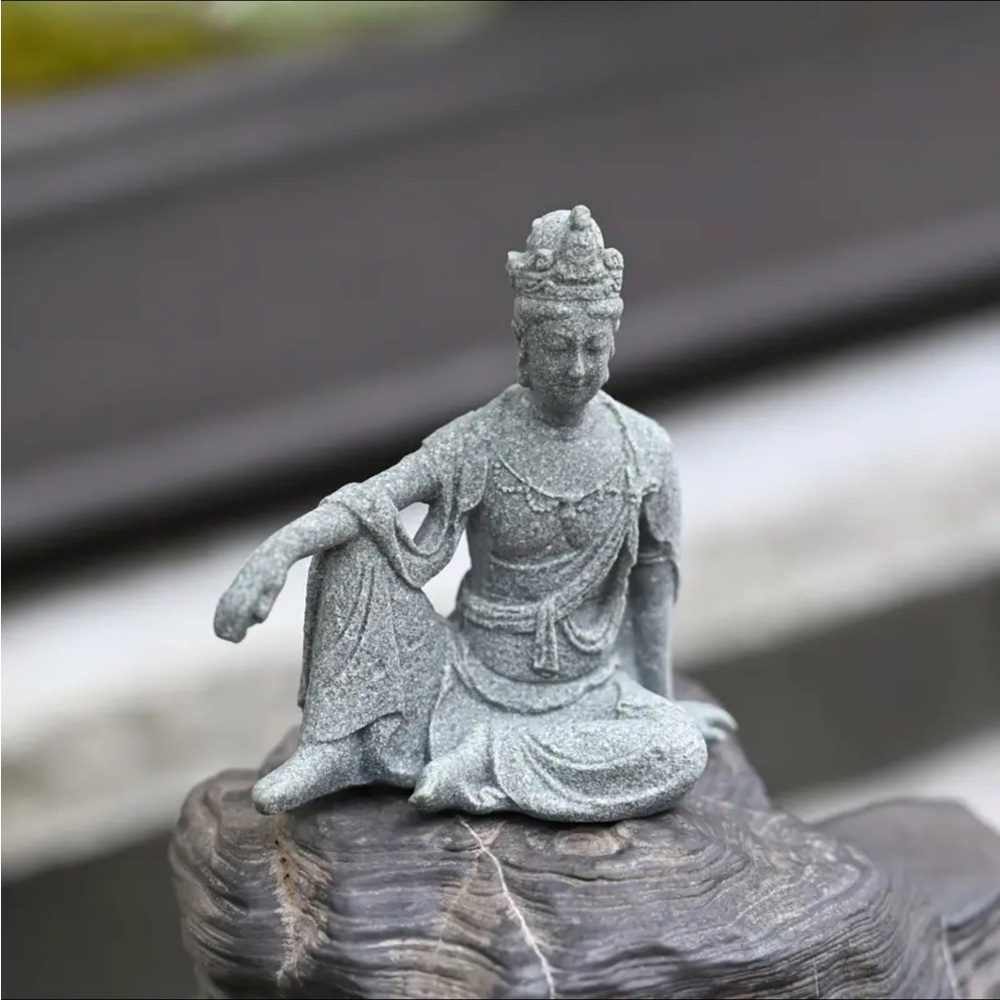 Water Goddess Statue